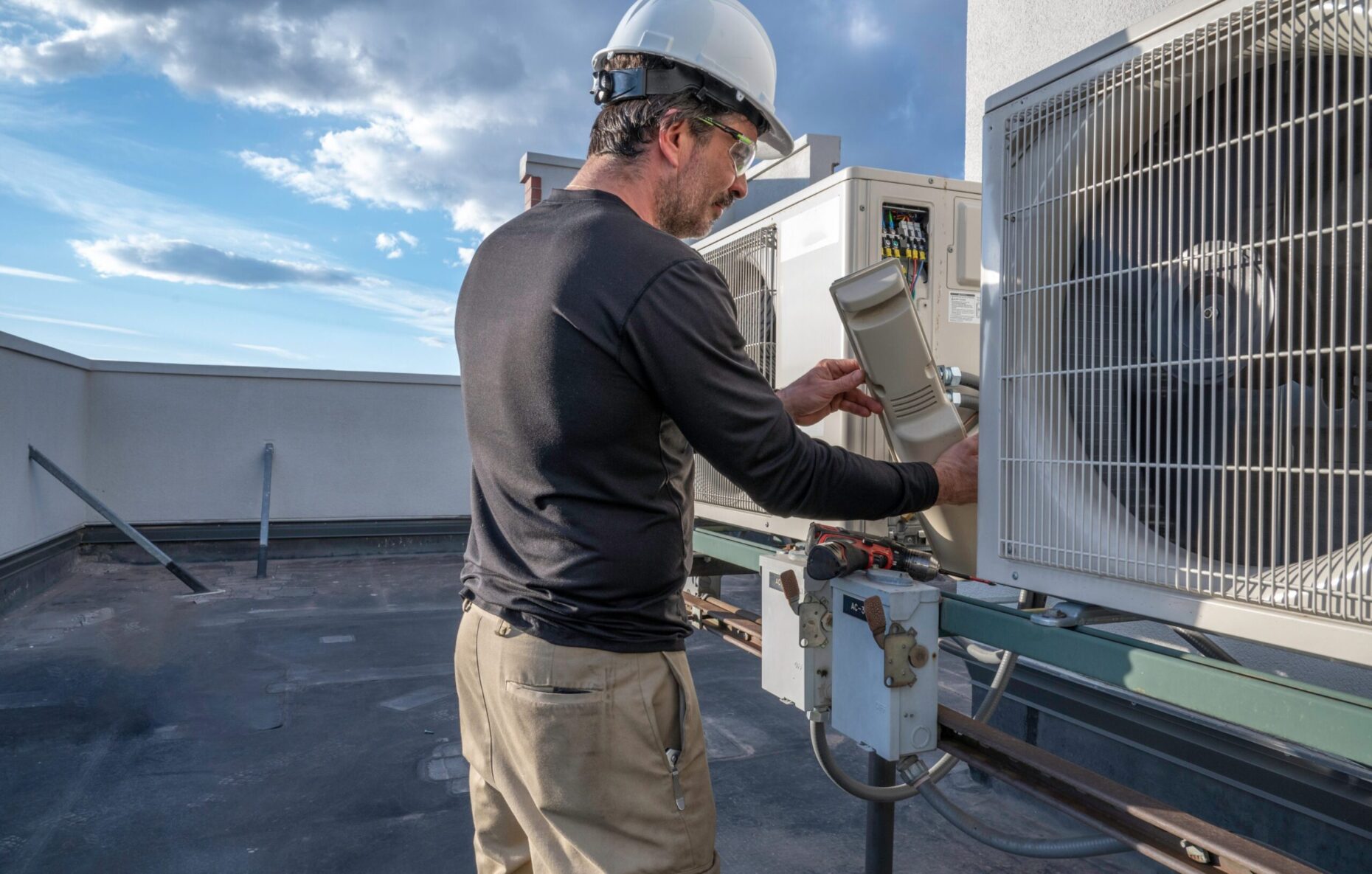 commercial HVAC services in Dammam